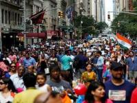 ‘सर्व भारतीयांना अमेरिकेतून बाहेर काढा, अन्यथा…’, अमेरिकन पत्रकाराचं वादग्रस्त विधान    - Marathi News | ‘Get all Indians out of America, otherwise…’, American journalist’s controversial statement | Latest international News at Lokmat.com