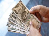 मालामाल करतील 'या' 10 सरकारी योजना, पैसेही राहतील एकदम सुरक्षित... - Marathi News | These 10 government schemes will make you rich, your money will also be safe | Latest business Photos at Lokmat.com