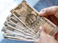 पैसे गुंतवा, दरमहा कमवा, ऐटीत जगा! निवृत्तीनंतरही व्हा मालामाल - Marathi News | Invest money in SCSS earn money after retirement | Latest business Photos at Lokmat.com