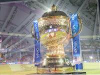 बीसीसीआय होणार मालामाल, IPL 2022 तून कमावणार ५००० कोटी; नव्या संघासाठी मागताऐत २००० कोटी! - Marathi News | IPL 2022: BCCI expects Rs 5000 crore windfall as base price for new teams kept at Rs 2000 crore | Latest cricket Photos at Lokmat.com