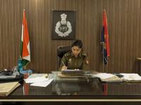 लाखोंच्या पॅकेजची नोकरी सोडून क्रॅक केली UPSC, बनली IPS, कोण आहे ही महिला अधिकारी - Marathi News | Cracked UPSC leaving lakhs package job, became IPS, who is this woman officer Anjali Vishwakarma | Latest national Photos at Lokmat.com