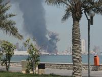 युद्ध पुकारलंय इस्राइल, अमेरिकेने; मग इराण UAE, बहरीन आणि इतर देशांवर हल्ले का करतोय? - Marathi News | Iran War: Israel and America have declared war; then why is Iran attacking the UAE, Bahrain and other countries? | Latest international Photos at Lokmat.com