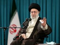 "झुकणार नाही..., शत्रूला परिणाम भोगावे लागतील!"; इराणमध्ये जनता रस्त्यावर उतरली असताना नेमकं काय म्हणाले खामेनेई? - Marathi News | Will not bow down the enemy will have to face the consequences What exactly did Khamenei say as people took to the streets in Iran | Latest international News at Lokmat.com