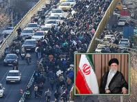 इराण पेटला...! सर्वोच्च नेते खामेनेईंविरुद्ध तरुणाईचे रस्त्यावर उतरून आंदोलन; देशाच्या अर्थव्यवस्थेला घरघर, निदर्शनात सात जणांचा मृत्यू - Marathi News | Iran Youth take to the streets to protest against Supreme Leader Khamenei The country's economy is in turmoil, seven people died in the protests | Latest international News at Lokmat.com