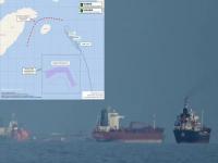 इराण-US चर्चा फिस्कटताच होर्मुझला जाणाऱ्या २ पाकिस्तानी जहाजांनी धूम ठोकली; वाटेतच घेतला U-Turn - Marathi News | Two supertankers including Pakistan-flagged ship take a u-turn at Hormuz as US-Iran talks collapse | Latest international News at Lokmat.com इराण-US चर्चा फिस्कटताच होर्मुझला जाणाऱ्या २ पाकिस्तानी जहाजांनी धूम ठोकली; वाटेतच घेतला U-Turn - Marathi News | Two supertankers including Pakistan-flagged ship take a u-turn at Hormuz as US-Iran talks collapse | Latest international News at Lokmat.com