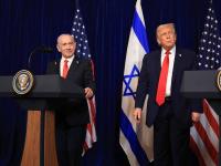 इराणवर सर्वात मोठा हल्ला होईल, तो थांबवता येणार नाही; डोनाल्ड ट्रम्प यांचे मोठे विधान - Marathi News | The biggest attack on Iran will happen, it will not be stopped; Donald Trump's big statement | Latest international News at Lokmat.com