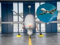 जबरदस्त! आता भारतात तयार होणार इस्त्रायचा ड्रोन, अदानींची कंपनी बनवणार - Marathi News | Awesome! Now the Israeli drone will be manufactured in India, Adani's company will make it | Latest tech Photos at Lokmat.com