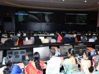 Chandrayaan-2 : विक्रम लँडरशी संपर्क होण्याची शास्त्रज्ञांना आशा कायम, डेटा विश्लेषणाचं काम सुरू