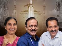 20 वर्षांपूर्वी भारताने पाहिले होते 'गगनयान'चे स्वप्न, इस्रो 'हे' त्रिकुट साकार करणार... - Marathi News | ISRO Gaganyaan, 20 years ago India saw dream of 'Gaganayaan', ISROs trio will fulfil it | Latest national Photos at Lokmat.com