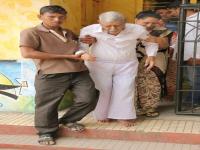 जळगाव महापालिकेसाठी मतदान उत्साहात - Marathi News | Polling for Jalgaon Municipal Corporation | Latest jalgaon Photos at Lokmat.com