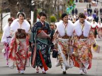 या देशात तारुण्यही साजरं करतात जल्लोषात - Marathi News | In this country celebrate childhood | Latest international Photos at Lokmat.com