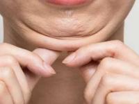 हनुवटीखालची-गळ्यावरची चरबी ७ दिवसांत कमी! रोज १० मिनिटे करा फेस योगा- जिमशिवाय मिळेल परफेक्ट 'जॉ लाईन'- दिसाल तरुण - Marathi News | Face yoga exercises for double chin How to get a sharp jawline naturally at Home Best facial exercises to reduce face fat Lose neck fat in 7 days without gym | Latest sakhi Photos at Lokmat.com