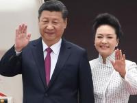 CoronaVirus : चिनी राष्ट्रपतींच्या पत्नीचं WHOशी काय आहे कनेक्शन?; संकटात येणार संघटना - Marathi News | coronavirus who goodwill ambassador peng liyuan wife china president vrd | Latest international Photos at Lokmat.com