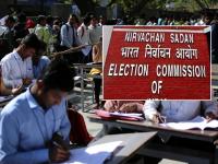निवडणूक आयोगात नोकरी करण्याची संधी, पदवीधरांना मिळणार चांगला पगार; जाणून घ्या कुठे भरायचा अर्ज? - Marathi News | Job Vacancy Update: Opportunity to work in the Election Commission of India, graduates will get good salary; Know where to fill the application form? | Latest career Photos at Lokmat.com