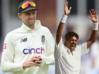 जो रुटच्या नावे झाला लाजिरवाणा विक्रम; कपिल पाजींवर पाकविरुद्ध ओढावली होती अशी नामुष्की - Marathi News | AUS vs ENG Ashes Test Series Joe Root Breaks Kapil Devs Unwanted World Record Of Most Tests In An Away Country Without A Win | Latest cricket News at Lokmat.com जो रुटच्या नावे झाला लाजिरवाणा विक्रम; कपिल पाजींवर पाकविरुद्ध ओढावली होती अशी नामुष्की - Marathi News | AUS vs ENG Ashes Test Series Joe Root Breaks Kapil Devs Unwanted World Record Of Most Tests In An Away Country Without A Win | Latest cricket News at Lokmat.com