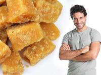 इन्फेक्शन आणि आजारांचं टेंशन नकोय? तर साखरेऐवजी गुळाचं सेवन ठरेल इफेक्टिव्ह - Marathi News | Know the benefits of jaggery in diet myb | Latest food Photos at Lokmat.com