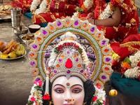 मस्तच! नवरात्रात कन्या पूजनानंतर मुलींना द्या 'ही' यूजफुल गिफ्ट्स; आनंदाने उजळतील चिमुकल्यांचे चेहरे - Marathi News | navratri kanya pujan gift idea kanjak gifting items durga puja | Latest sakhi Photos at Lokmat.com