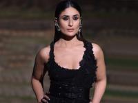 LFW 2018: लॅक्मे फॅशन वीकमध्ये दिसला करीनाचा जलवा - Marathi News | LFW 2018: Kareena Kapoor in Lakme Fashion Week | Latest mumbai Photos at Lokmat.com