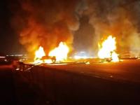 भीषण अपघात! चित्रदुर्गात ट्रकशी धडक झाल्यानंतर स्लीपर बसला आग, १७ जणांचा मृत्यू - Marathi News | Sleeper bus catches fire after colliding with truck in Chitradurga, 17 dead | Latest national News at Lokmat.com