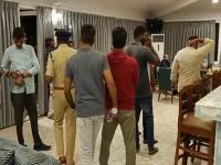 घोडेबाजार! आमदार खरेदीसाठी १०० कोटी; ४ राज्यांत ७ ठिकाणी छापेमारी, ३ जणांना अटक - Marathi News | Telangana KC Rao Vs BJP Operation Lotus; SIT Raid In Rajasthan Karnataka Kerala | Latest national Photos at Lokmat.com