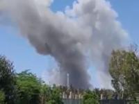 युद्ध चिघळलं! डेडलाइन संपण्याआधीच अमेरिकेचा खार्ग बेटावर मोठा हल्ला; इराणचा आर्थिक कणा मोडणार? - Marathi News | US Israrel Iran War: America major attack on Kharg Island before the deadline; Will Iran economic backbone be broken? | Latest international News at Lokmat.com