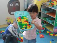 लहान मुलांची खेळणी खरेदी करताय? 'या' गोष्टींकडे लक्ष द्या - Marathi News | Be careful about 'these' things when buying toys for children | Latest relationship Photos at Lokmat.com