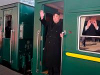 किम जोंग उन यांची 'स्पेशल' ट्रेन दिसली; Satelite Camera ने टिपली! - Marathi News | North Korean President Kim Jong Un's 'special' train is seen standing at the leadership station mac | Latest international Photos at Lokmat.com