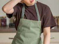 उन्हाळ्यात किचनमध्ये काम करताना नुसत्या घामाच्या धारा; 'असं' ठेवा स्वत:ला थंड थंड कूल कूल - Marathi News | tips and tricks 10 easy kitchen cooling hacks and tips in summer days | Latest sakhi Photos at Lokmat.com