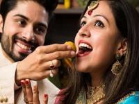 भाऊबीज स्पेशल : लाडक्या भावासाठी 'स्वीट डिश' काय करायची? ५ सोपे झटपट पर्याय, करा स्पेशल बेत - Marathi News | Sweet dish options for diwali, 5 easy and quick sweet dish for diwali | Latest sakhi Photos at Lokmat.com