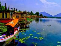 या हिवाळ्यात जम्मू काश्मीरच्या 'या' ठिकाणांना नक्की भेट द्या - Marathi News | Visit these places of Jammu and Kashmir this winter | Latest travel Photos at Lokmat.com