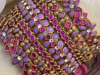 नववधुसाठी कुंदन बांगड्यांचे ५ लेटेस्ट पॅटर्न! काठाची साडी असो वा लेहेंगा, सगळ्यावर शोभेल- दिसाल अगदी राणीसारख्या - Marathi News | Latest kundan bangles designs for brides Kundan bangles that go with saree and lehenga Bridal kundan bangles for traditional wedding look | Latest sakhi Photos at Lokmat.com