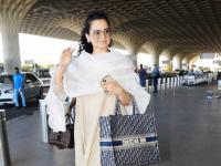 मुंबईत एंट्री करण्यापूर्वीच कंगना राणौतची कोरोना टेस्ट आली निगेटीव्ह, BMC आताही करणार क्वारंटाइन ? - Marathi News | kangana ranaut tests covid19 negative leaves himachal home for mumbai | Latest filmy Photos at Lokmat.com