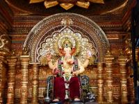 Lalbaugcha Raja 2025 First Look: 'ही शान कोणाची... लालबागच्या राजाची!!"; बाप्पाच्या सजावटीत यंदा खास काय? - Marathi News | Ganesh Festival: Lalbaugcha Raja 2025 First Look Reveal What's special about Bappa's decorations this year? | Latest mumbai Photos at Lokmat.com