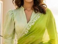 साडी जुनी असो की नवी साधी! कॉलर पॅटर्न ब्लाऊज म्हणजे ग्लॅमरस लूक ; पाहा ८ कॉलर ब्लाऊज डिझाइन - Marathi News | Stylish collar neck blouse patterns High neck collar blouse for simple saree Professional collar blouse designs for office Trendy wedding collar blouse patterns | Latest sakhi Photos at Lokmat.com