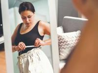 भारतात लाँच होणार लठ्ठपणावरचं नवं औषध, कंपनीचा शेअर बनला रॉकेट; खरेदीसाठी गुंतवणूकदारांची झुंबड - Marathi News | Emcure Poviztra New obesity drug to be launched in India, company's stock rockets; Investors flock to buy company shares | Latest business News at Lokmat.com