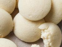 शिळ्या इडल्यांचे पाहा ८ पदार्थ, खूप इडली उरली तर बिंधास्त करा आणि पोटभर चविष्ट पदार्थ खा... - Marathi News | leftover idli recipes recipes using leftover idli what to make from leftover idli idli snacks from leftovers | Latest sakhi Photos at Lokmat.com