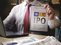 LIC IPOबद्दल मोठे अपडेट! सरकार व्हॅल्यूएशनमध्ये कपात करण्याच्या तयारीत, पण का? - Marathi News | LIC IPO: Big update about LIC IPO! Government planing to cut valuation, but why? | Latest business Photos at Lokmat.com