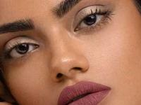 फेअर, व्हाइटीश की डस्की? प्रत्येक स्कीन टोनवर सूट होणाऱ्या ५ लिपस्टिक शेड्स, ओठ दिसतील सुंदर- लूकही येईल खुलून - Marathi News | Best lipstick shades for all skin tones Lipstick colors that suit fair wheatish and dusky skin Universal lipstick shades for Indian skin | Latest sakhi Photos at Lokmat.com