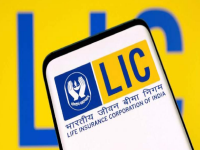 Jeevan Labh Policy: LICची जबरदस्त योजना; दररोज 260 रुपयांची बचत अन् मॅच्योरिटीनंतर मिळतील 54 लाख... - Marathi News | Jeevan Labh Policy: LIC's Awesome Plan; Daily savings of Rs 260 and after maturity will get Rs 54 lakh | Latest business Photos at Lokmat.com