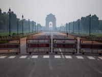 म्हणे, असा आहे लॉकडाऊनचा 'एक्झिट प्लान'; व्हॉट्सअपवर फिरणाऱ्या 'त्या' मेसेजमागचं सत्य - Marathi News | coronavius fact check of five phase plan of government to end lockdown kkg | Latest national Photos at Lokmat.com