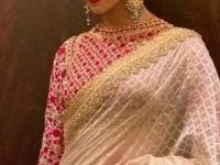 Long Sleeves Blouse Design : लांब बाह्यांच्या ब्लाऊजच्या पाहा ७ खास डिझाइन्स, दिसाल एकदम स्टायलिश... - Marathi News | Long Sleeves Blouse Design trendy long sleeve blouse patterns stylish blouse with long sleeves modern blouse long sleeve look designer long sleeve blouse | Latest sakhi Photos at Lokmat.com