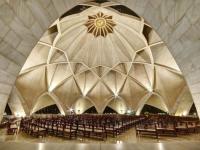 भारतातील आगळंवेगळं मंदिर, इथे नाही देवाची एकही मूर्ती, तरीही भेट देतात लाखो लोक - Marathi News | Lotus Temple India: A different temple in India, there is not a single idol of God, yet millions of people come | Latest national Photos at Lokmat.com