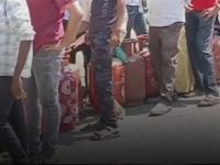 सिलेंडर बुकिंगसाठी आता द्यावी लागणार 'या' प्रश्नांची उत्तरे! पाहा BPCL चे १० नवे नियम - Marathi News | New LPG Cylinder Booking Rules 2026: BPCL Limits Monthly Quota to 2 Cylinders | Latest business Photos at Lokmat.com