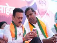 गोपनीय बैठका अन् भाजपाच्या 'एकहाती' सत्तेला खिंडार पाडण्याची रणनीती; जळगावात 'कणकवली पॅटर्न'? - Marathi News | Jalgaon Municipal Corporation elections: the Eknath Shinde faction, Ajit Pawar NCP, Uddhav Thackeray Shiv Sena, and Congress are preparing to unite against the BJP | Latest jalgaon News at Lokmat.com