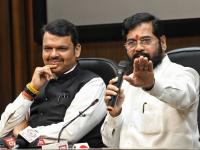 ‘बिग डी’, ‘बिग ई’... अन् महायुतीचा पिक्चर ! एकाचवेळी दोघांना एकाच खिडकीजवळची जागा कशी देता येईल? - Marathi News | Editorial Special Articles 'Big D', 'Big E'... and a picture of the Mahayuti! How can both of them be given a seat near the same window at the same time? | Latest editorial News at Lokmat.com