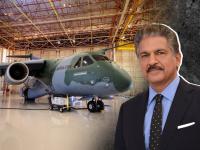 भारतीय हवाई दलासाठी Mahindra बनवणार लढाऊ विमाने, ब्राझीलच्या कंपनीसोबत करार... - Marathi News | Mahindra Automobile: Mahindra will make aircraft for Indian Air Force, contract with Brazilian company | Latest business Photos at Lokmat.com