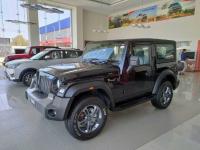 २.९५ लाखांपर्यंतचा बंपर डिस्काउंट, Mahindra च्या 'या' ५ गाड्यांवर जबरदस्त ऑफर्स - Marathi News | Mahindra Cars Discount Offers: Bumper discount up to 2.95 lakhs, great offers on these 5 cars of Mahindra | Latest auto Photos at Lokmat.com