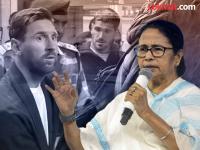 Mamata Banerjee : "मी माफी मागते"; मेस्सीच्या कार्यक्रमातील गोंधळ पाहून मुख्यमंत्री ममता बॅनर्जी नाराज - Marathi News | Mamata Banerjee apologies to angry footbal fans Lionel Messi amid ruckus in salt lake stadium kolkata | Latest national News at Lokmat.com Mamata Banerjee : "मी माफी मागते"; मेस्सीच्या कार्यक्रमातील गोंधळ पाहून मुख्यमंत्री ममता बॅनर्जी नाराज - Marathi News | Mamata Banerjee apologies to angry footbal fans Lionel Messi amid ruckus in salt lake stadium kolkata | Latest national News at Lokmat.com