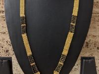 सुंदर साजिरा श्रावण आला! सणासुदीला गळ्यात शोभेल ठसठशीत मंगळसूत्र, बघा १० सुंदर ॲण्टिक डिझाइन्स - Marathi News | 10 beautiful designs of antic mangalsutra, latest patterns of long mangalsutra | Latest sakhi Photos at Lokmat.com