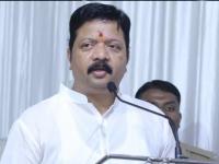 'म्हाडाची जमीन हडपल्याप्रकरणी मंगेश कुडाळकरांवर गुन्हा दाखल करा'; विशेष न्यायालयाचे भ्रष्टाचार प्रतिबंधक विभागाला निर्देश - Marathi News | 'Register a case against Mangesh Kudalkar for grabbing MHADA land'; Special court directs Anti-Corruption Department | Latest mumbai News at Lokmat.com